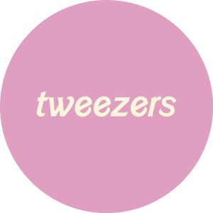 Tweezers